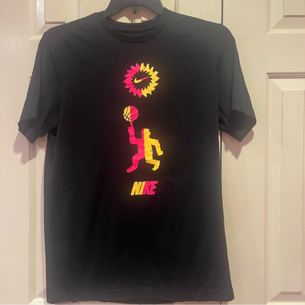Nike Festival Basketball T-Shirt Dri Fit Size M